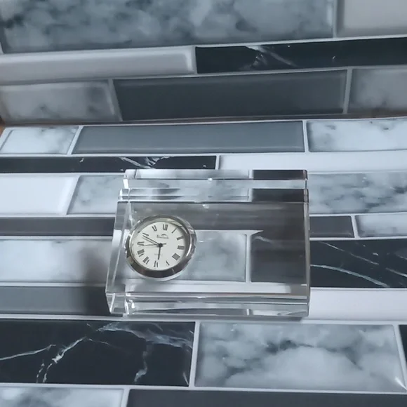 Badash CLEAR CUT CRYSTAL BUSINESS CARD HOLDER DESK ANALOG QUARTZ CLOCK - Picture 8 of 11
